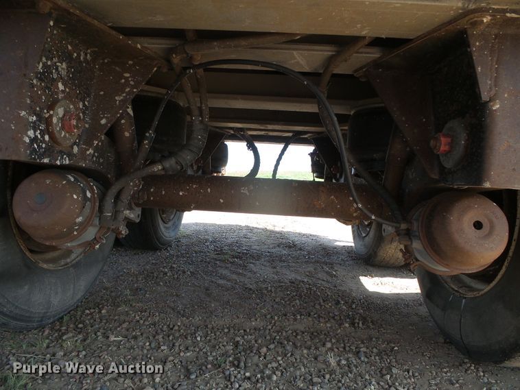 image for item DI5652 1998 CMC T-102 Rail  end dump trailer