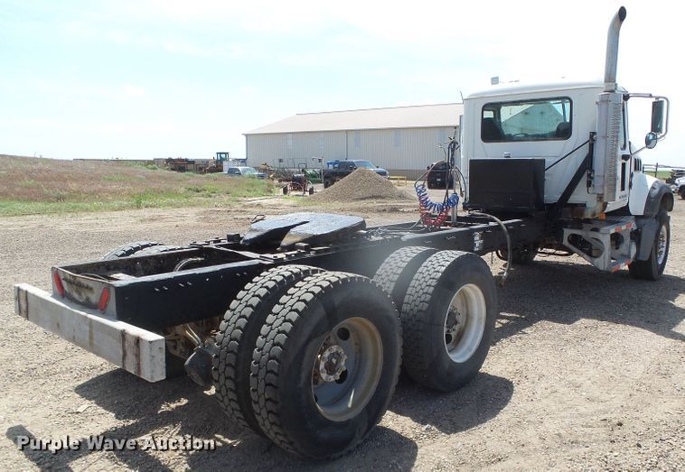 image for item DI5653 2007 Mack CTP  semi truck