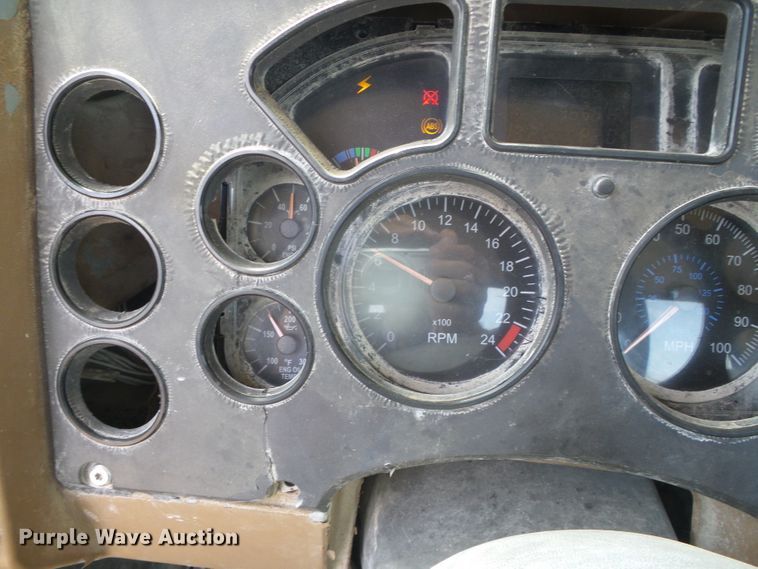 image for item DI5653 2007 Mack CTP  semi truck