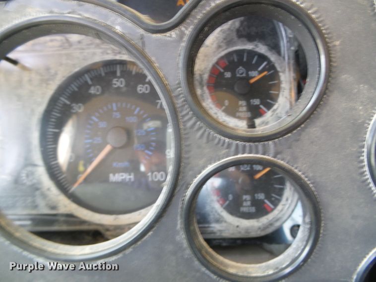 image for item DI5653 2007 Mack CTP  semi truck