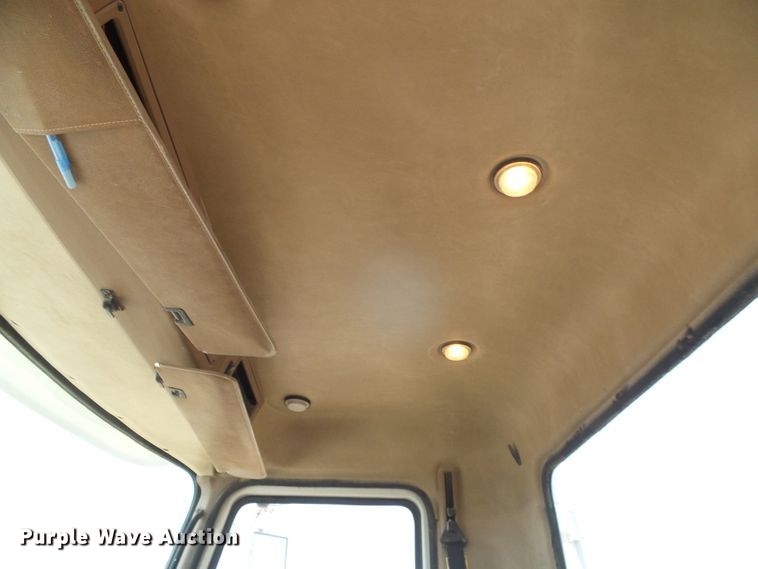 image for item DI5653 2007 Mack CTP  semi truck