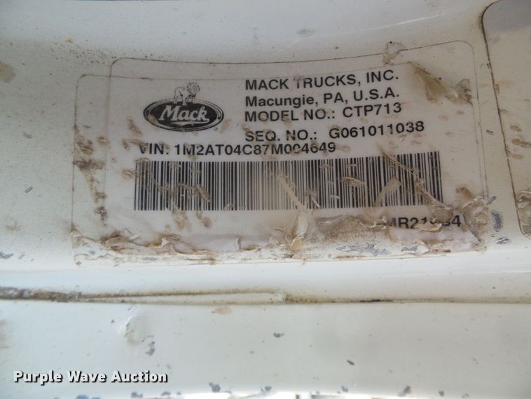 image for item DI5653 2007 Mack CTP  semi truck
