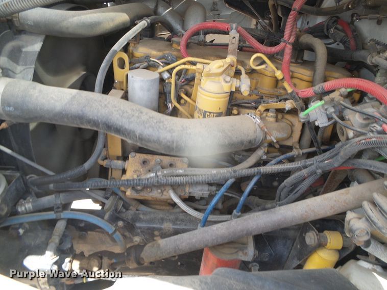 image for item DI5658 2003 Freightliner FL70  utility / service truck