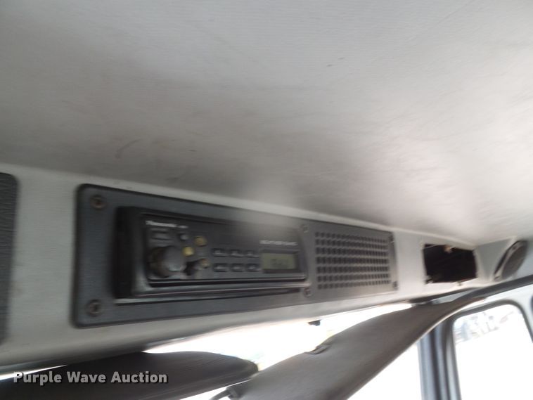 image for item DI5658 2003 Freightliner FL70  utility / service truck