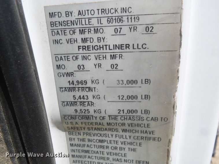 image for item DI5658 2003 Freightliner FL70  utility / service truck