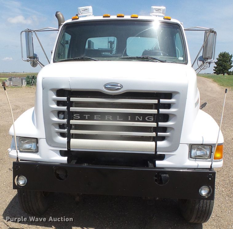 image for item DI5659 2007 Sterling L-Line  utility / service truck