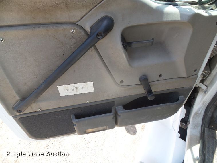 image for item DI5659 2007 Sterling L-Line  utility / service truck