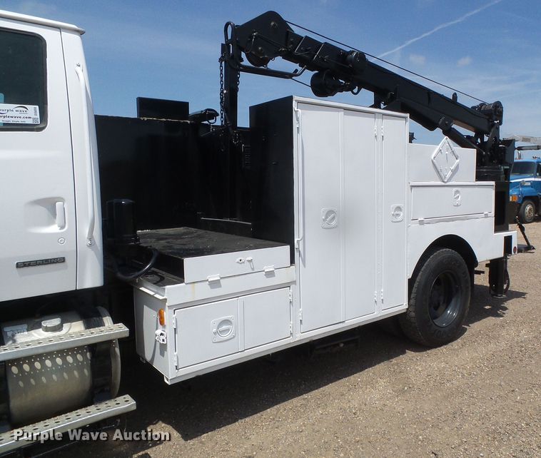 image for item DI5659 2007 Sterling L-Line  utility / service truck