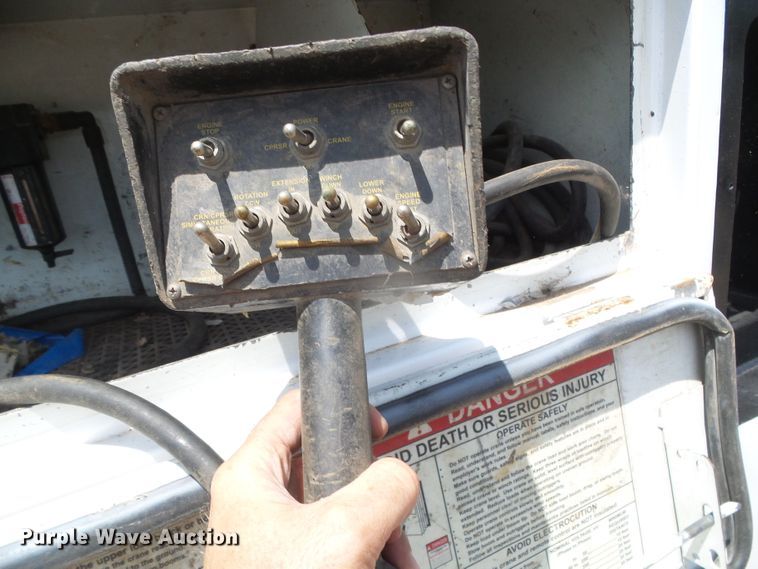 image for item DI5659 2007 Sterling L-Line  utility / service truck