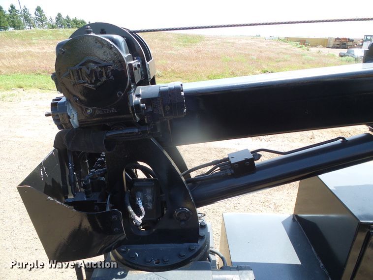 image for item DI5659 2007 Sterling L-Line  utility / service truck