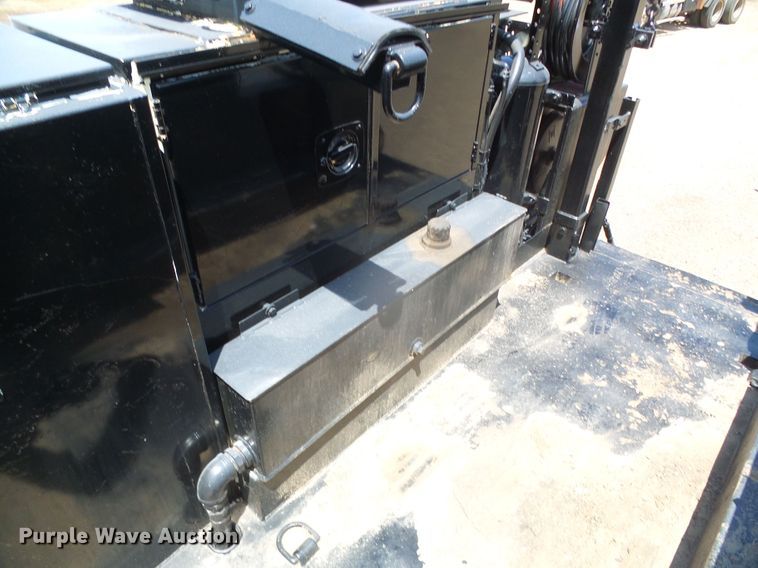 image for item DI5659 2007 Sterling L-Line  utility / service truck