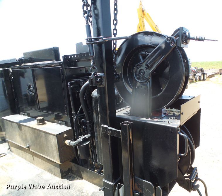 image for item DI5659 2007 Sterling L-Line  utility / service truck