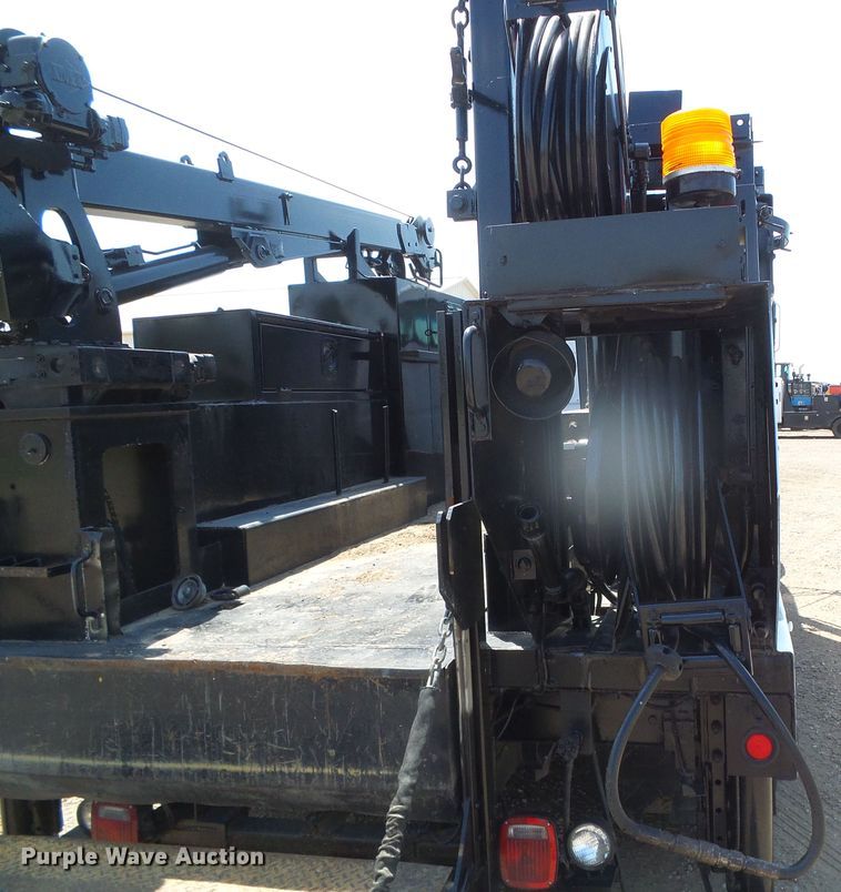 image for item DI5659 2007 Sterling L-Line  utility / service truck