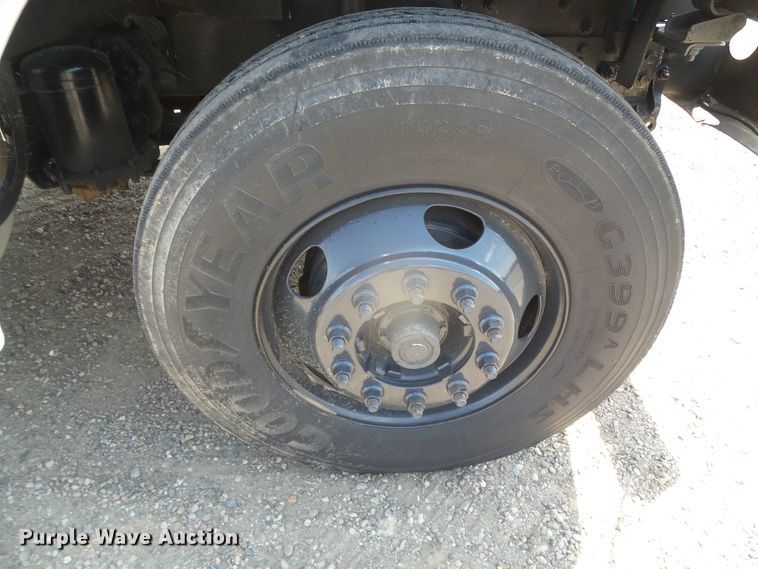 image for item DI5659 2007 Sterling L-Line  utility / service truck