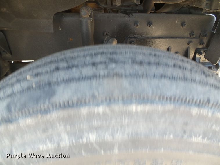 image for item DI5659 2007 Sterling L-Line  utility / service truck