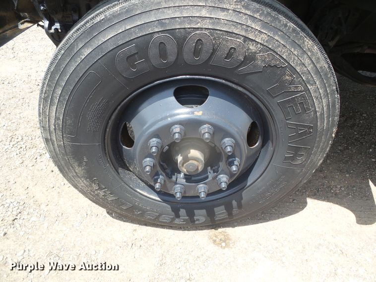 image for item DI5659 2007 Sterling L-Line  utility / service truck