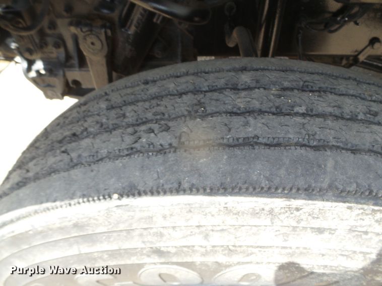 image for item DI5659 2007 Sterling L-Line  utility / service truck