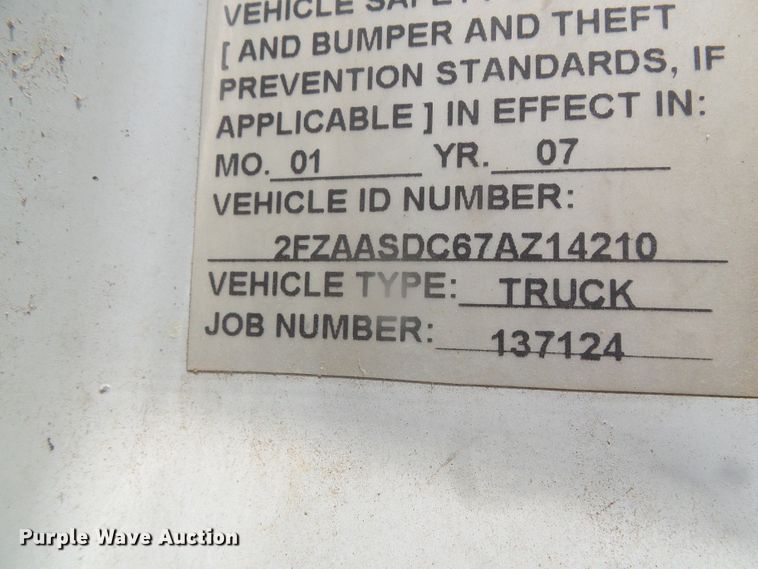 image for item DI5659 2007 Sterling L-Line  utility / service truck