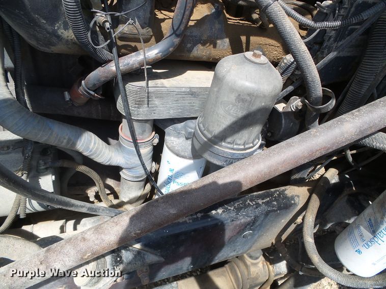 image for item DI5660 2002 Mack CH600  semi truck