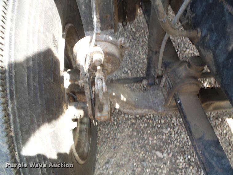 image for item DI5660 2002 Mack CH600  semi truck