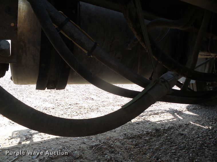 image for item DI5660 2002 Mack CH600  semi truck