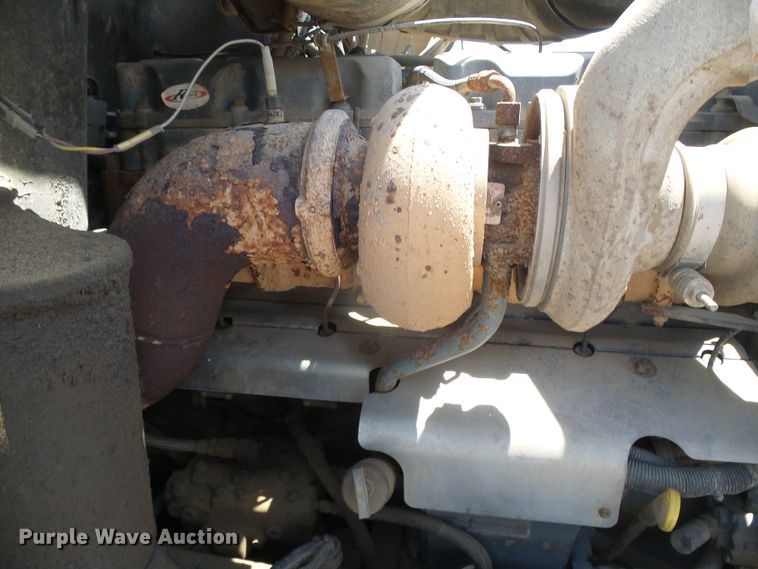 image for item DI5665 1998 Mack CH613  crane truck