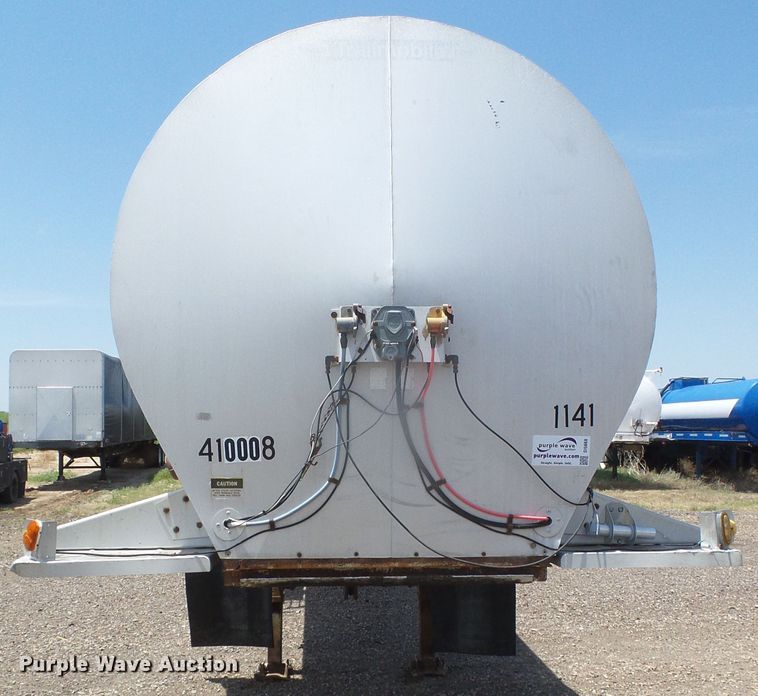 image for item DI5668 1979 Pullman Trailmobile T43L-12AF  tank trailer