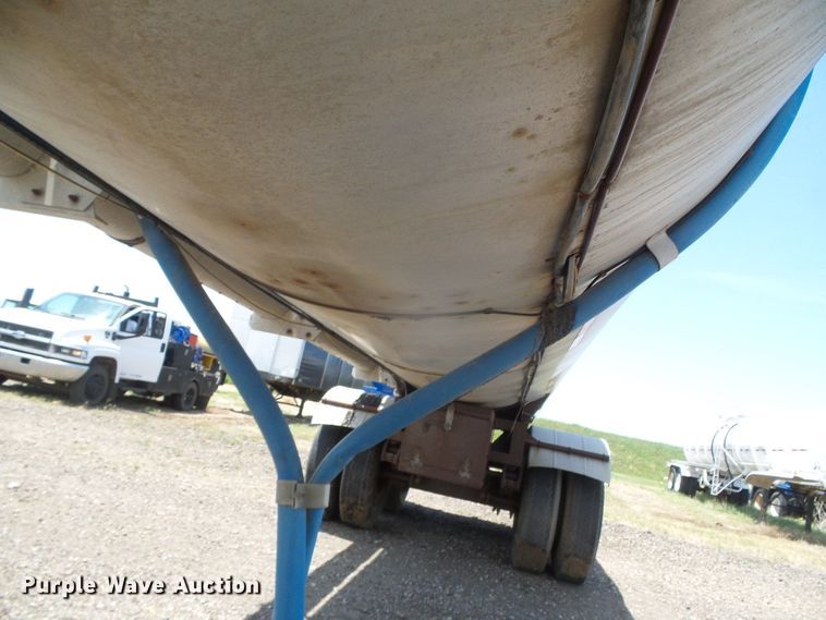 image for item DI5668 1979 Pullman Trailmobile T43L-12AF  tank trailer