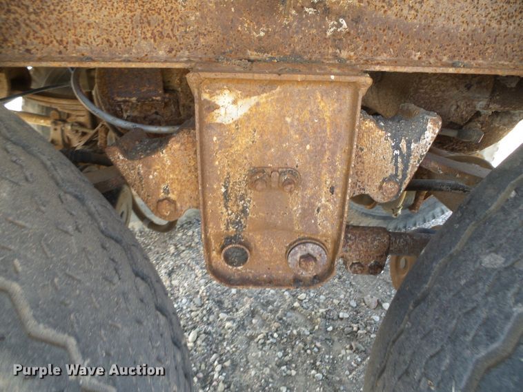 image for item DI5668 1979 Pullman Trailmobile T43L-12AF  tank trailer