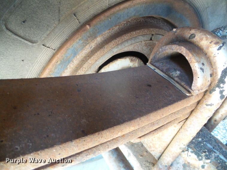 image for item DI5668 1979 Pullman Trailmobile T43L-12AF  tank trailer