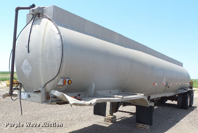 image for item DI5669 Moser  tank trailer