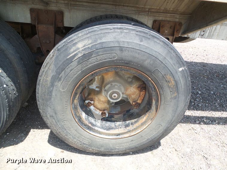 image for item DI5669 Moser  tank trailer