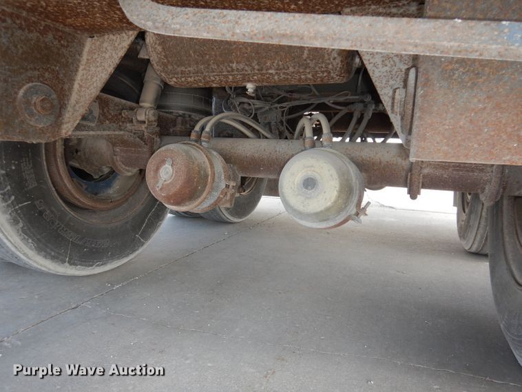 image for item DI6533 2002 Trailmobile  side curtain trailer