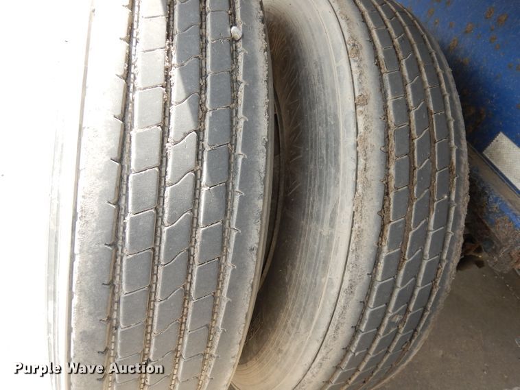 image for item DI6533 2002 Trailmobile  side curtain trailer