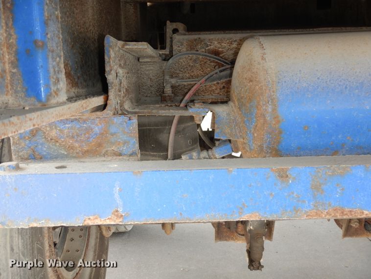 image for item DI6533 2002 Trailmobile  side curtain trailer