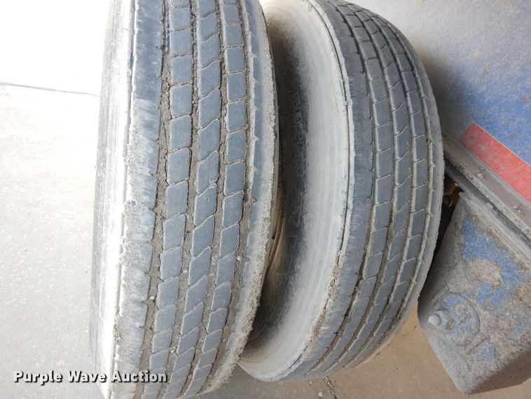 image for item DI6533 2002 Trailmobile  side curtain trailer