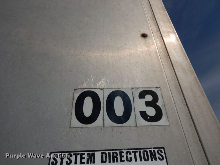 image for item DI6533 2002 Trailmobile  side curtain trailer