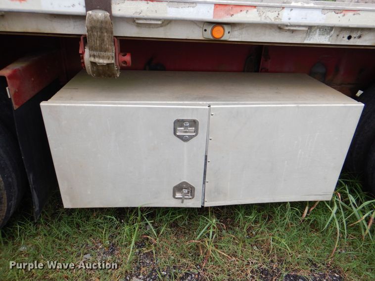 image for item DJ0458 1999 Transcraft  flatbed trailer