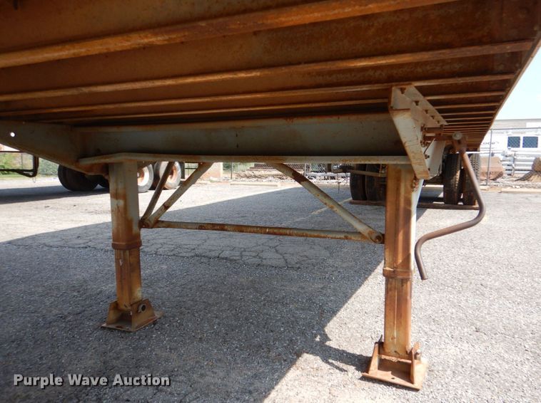 image for item DJ0467 1974 Lufkin TFV-EP  dry van trailer