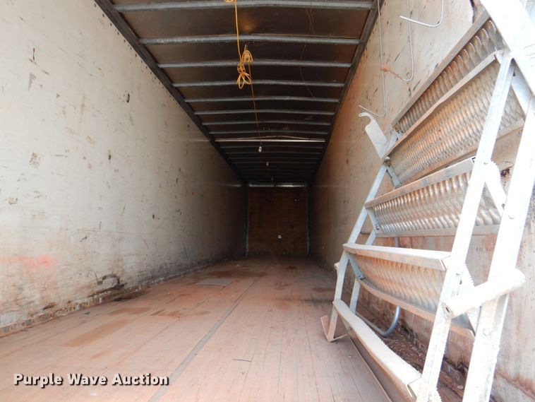 image for item DJ0468 1985 American  dry van trailer