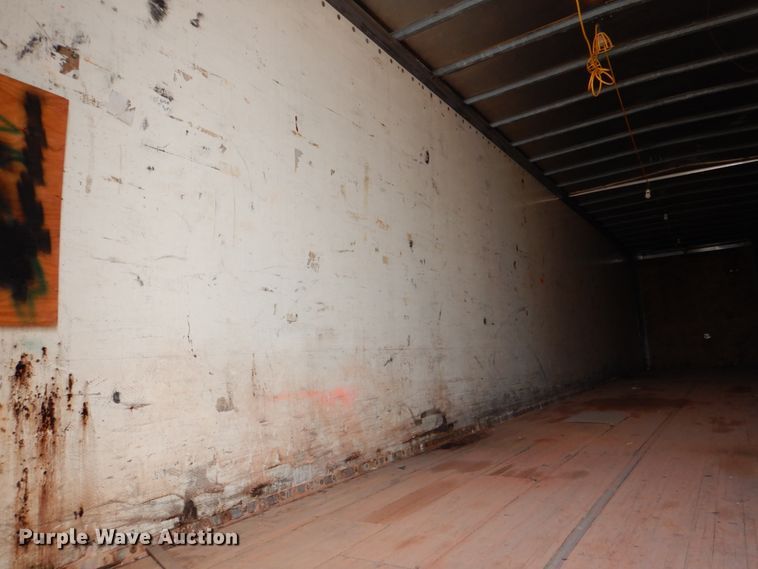 image for item DJ0468 1985 American  dry van trailer