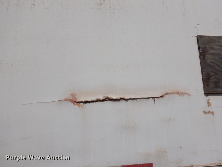 image for item DJ0468 1985 American  dry van trailer