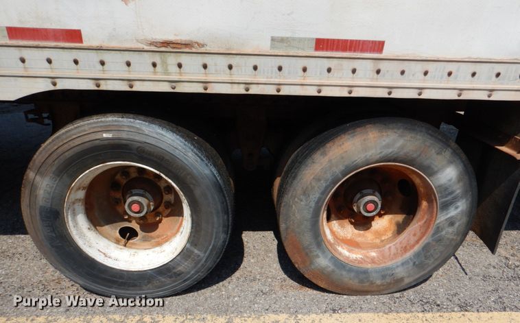 image for item DJ0468 1985 American  dry van trailer