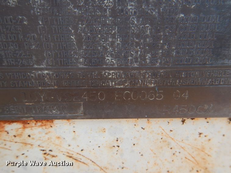 image for item DJ0470 1984 Utility R450CX  dry van trailer