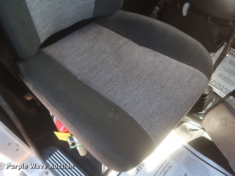 image for item DJ1928 2007 Kenworth W900  semi truck