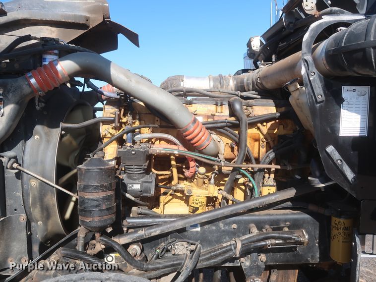 image for item DJ1928 2007 Kenworth W900  semi truck