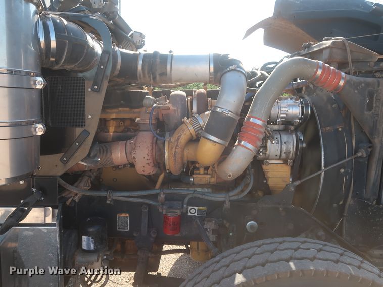 image for item DJ1928 2007 Kenworth W900  semi truck