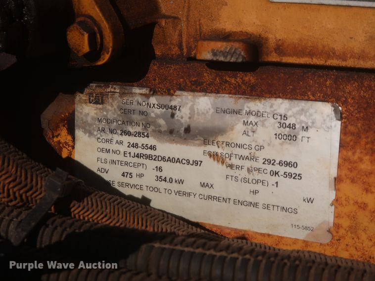 image for item DJ1928 2007 Kenworth W900  semi truck