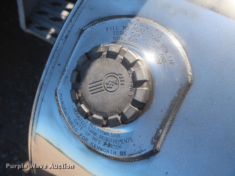 image for item DJ1928 2007 Kenworth W900  semi truck