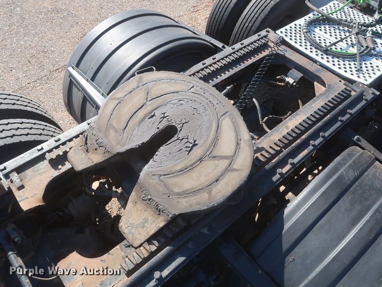 image for item DJ1928 2007 Kenworth W900  semi truck